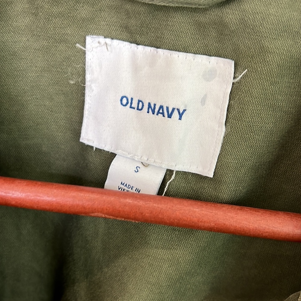 Old Navy Utility Jacket - Picture 4 of 8